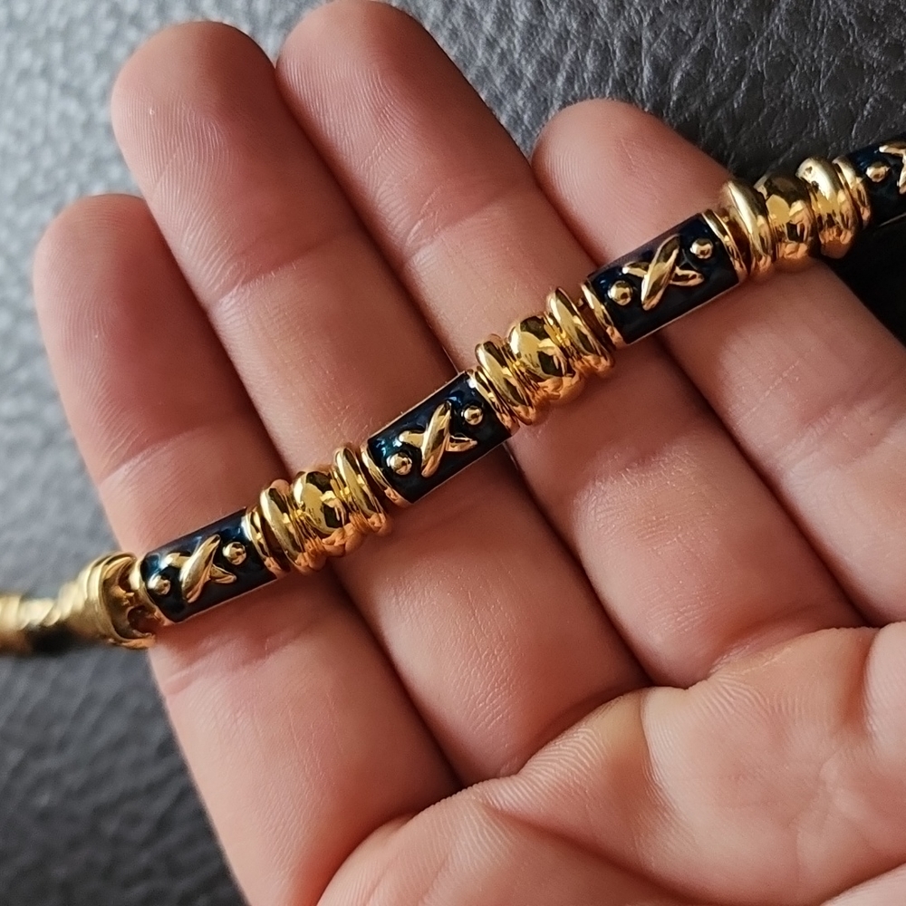Joan Rivers bracelet - Picture 3 of 9
